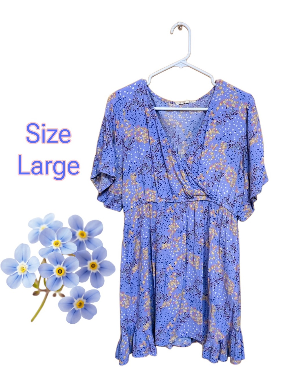 💙🪻Rewind Boutique Floral Mini Dress L Blue Wrap Style Flowy Summer Dress